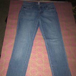 LOFT Curvy Skinny Jeans size 4